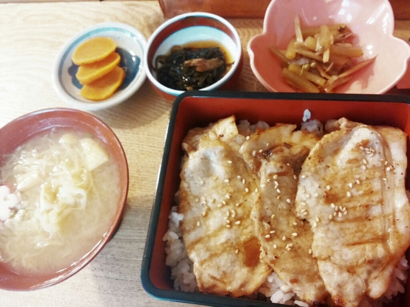 あうん