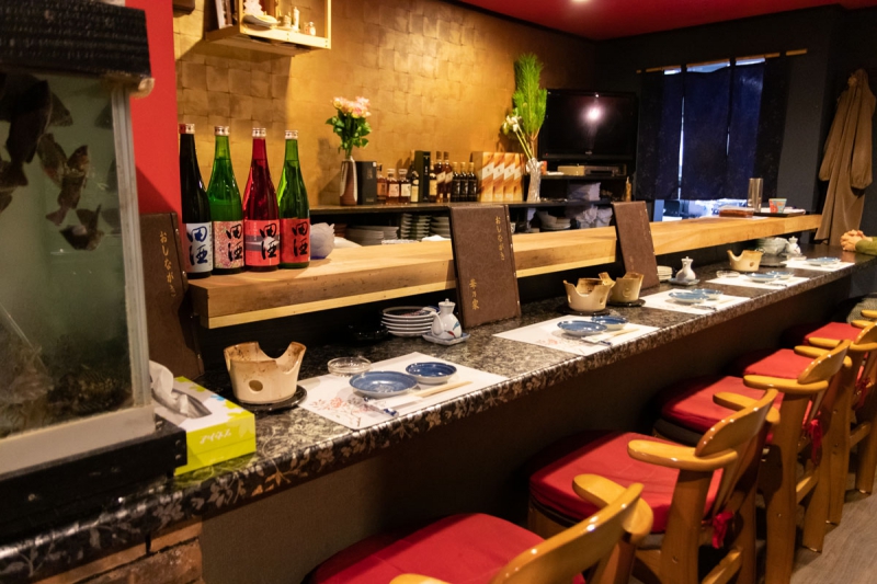 居酒屋 華乃家