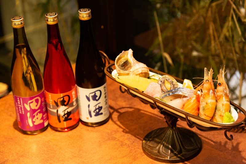 居酒屋 華乃家
