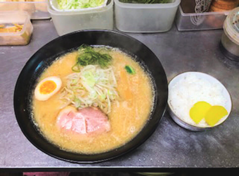 開拓らあめん料理味平